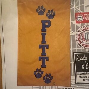Vintage Pitt (University of Pittsburgh Panthers) Flag-NWT